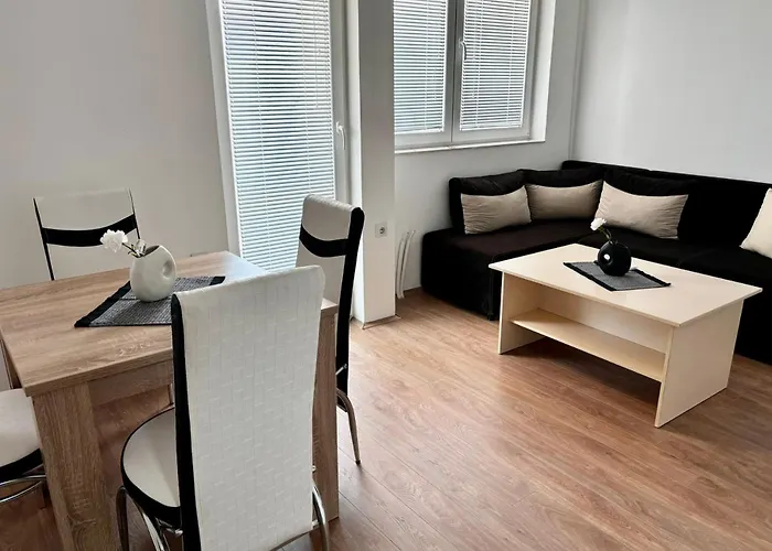 Central Comfort- Fresh & Modern